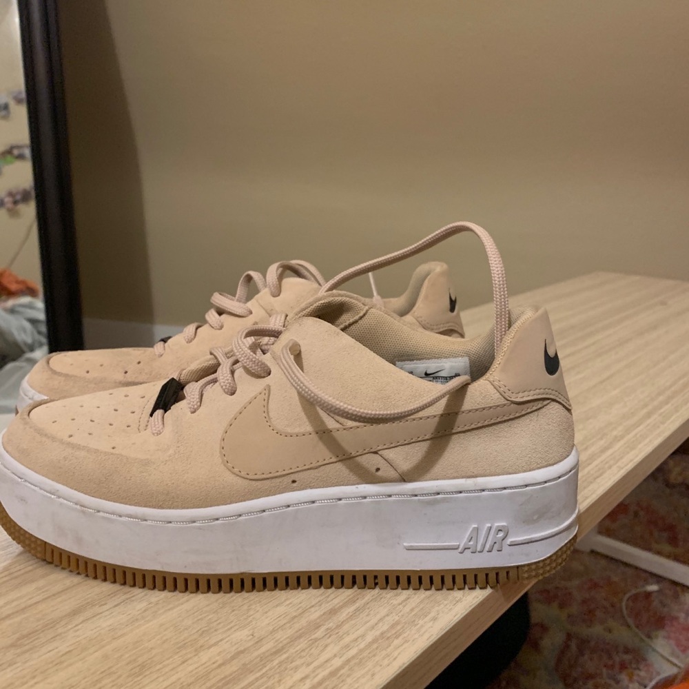 NIKE AIR FORCE ONE AF1 SAGE LOW
